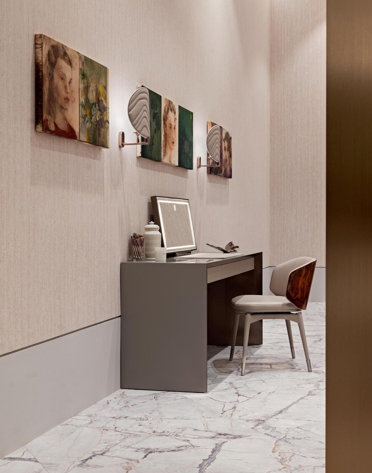 Olimpia Make-up unit