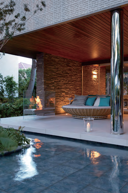 LK THE AVANT-GARDE fireplace