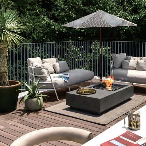 LK NOAH'S ARK fireplace